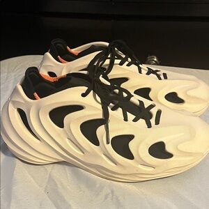 Adidas sneakers Stylish Black and White Sneakers